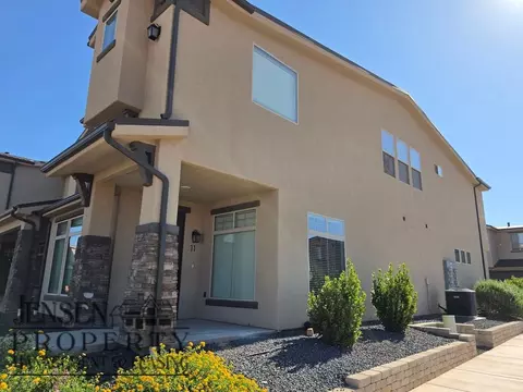 687 S Guy Ln, Ivins, UT 84738