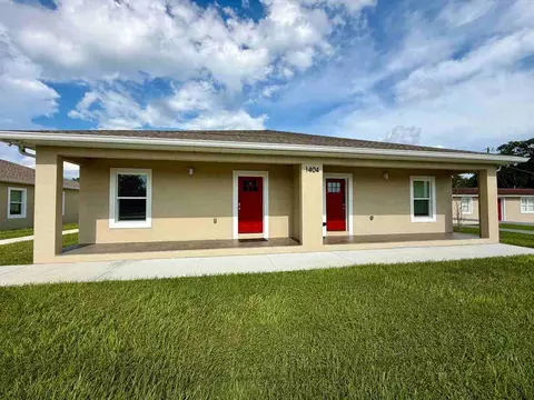 1404 S Parsons Ave #A, Seffner, FL 33584