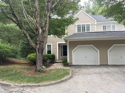401 Browning Ln, Worcester, MA 01609