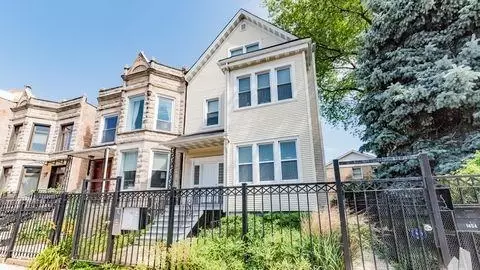 1456 W Irving Park Rd #1, Chicago, IL 60613