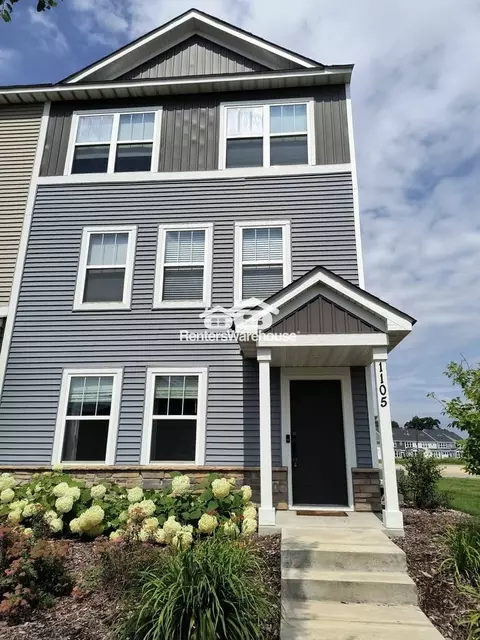 1105 Farrier Rd, Shakopee, MN 55379