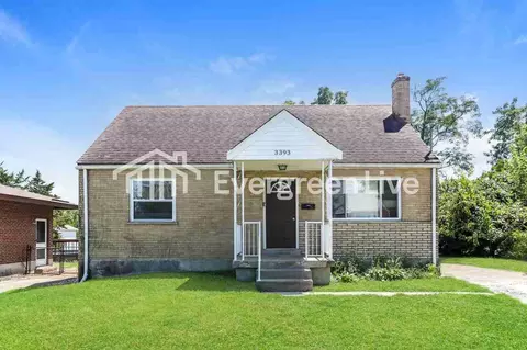 3393 Alexis Rd, White Oak, OH 45239