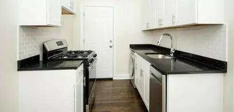 3817 N Greenview Ave #1W, Chicago, IL 60613