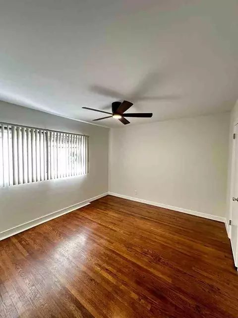 1015 E Appleton St, Long Beach, CA 90802 photo 12