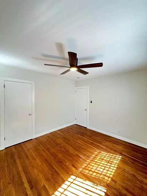 1015 E Appleton St, Long Beach, CA 90802 photo 11