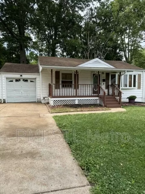 1254 Roxton Dr, Bellefontaine Neighbors, MO 63137