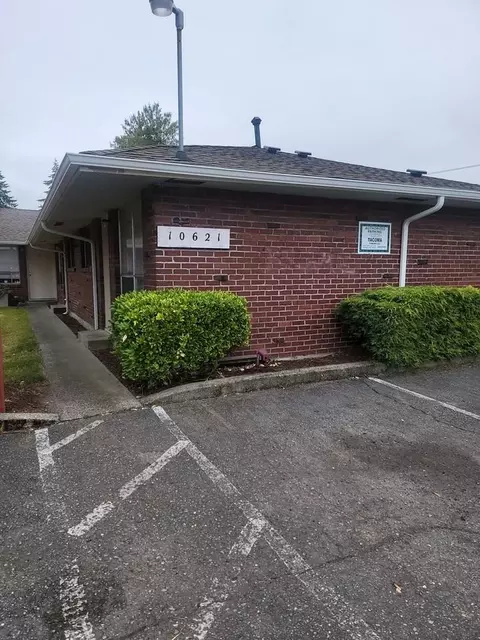 10621 47th Ave SW #5, Lakewood, WA 98499
