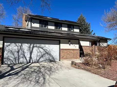2207 Rambouillet Dr, Fort Collins, CO 80526