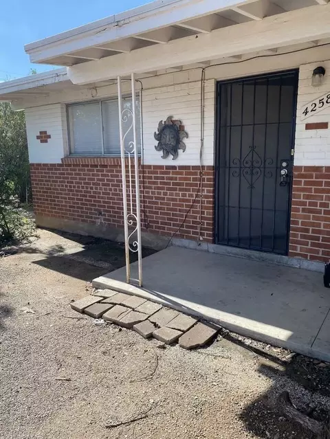 4258 E North St, Tucson, AZ 85712