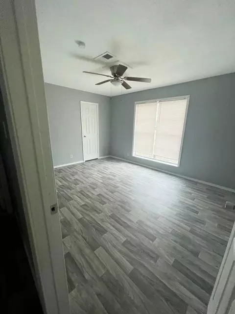 3662 Hemlock Ln, Orange, TX 77630