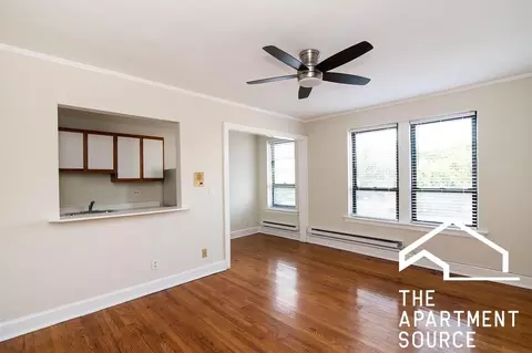 3345 N Marshfield Ave #409, Chicago, IL 60657