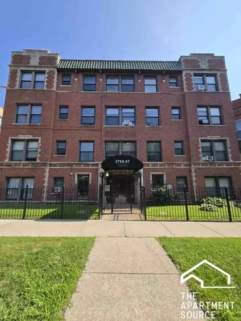 1717 W North Shore Ave #2G, Chicago, IL 60626