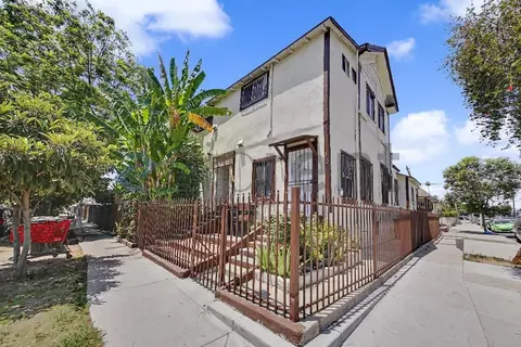 1251 E 59th Pl #B, Los Angeles, CA 90001