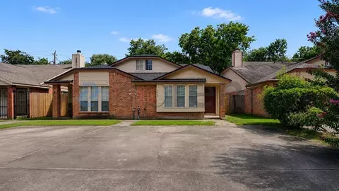 6702 Tamar Dr #B, Pasadena, TX 77503