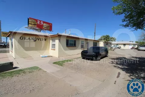 7040 NW Grand Ave #5, Glendale, AZ 85301