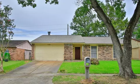 17626 Bullis Gap Dr, Hockley, TX 77447