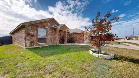 504 W Orion Dr, Killeen, TX 76542