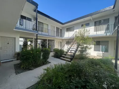 7766 Wyngate St #17, Los Angeles, CA 91042