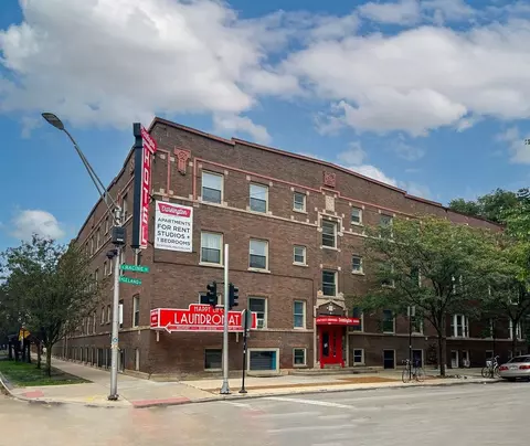 4700 N Racine Ave #110, Chicago, IL 60640