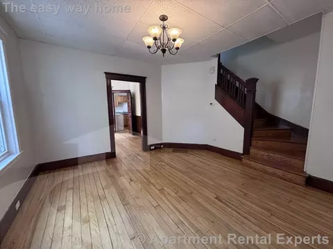 376 Mcgrath Hwy, Somerville, MA 02143