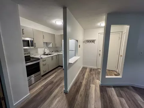 915 Edgell Rd #67, Framingham, MA 01701