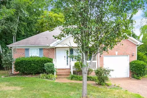 428 Brownstone St, Old Hickory, TN 37138