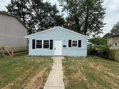 2821 Haig Ave, Kettering, OH 45419