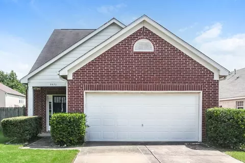 9973 Fox Run Dr, Olive Branch, MS 38654