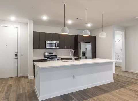 2817 Borger St #4000.9, Dallas, TX 75212