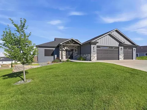 3911 Travers Cir #NA, Manhattan, KS 66503