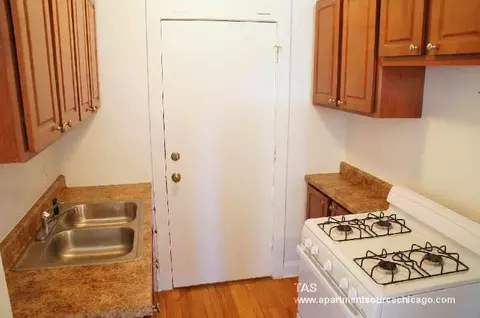 2651 N Spaulding Ave #3W, Chicago, IL 60647