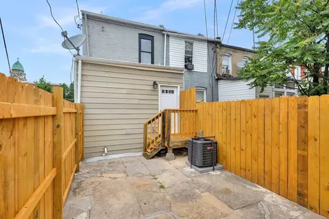2213 E Madison St, Baltimore, MD 21205 photo 31