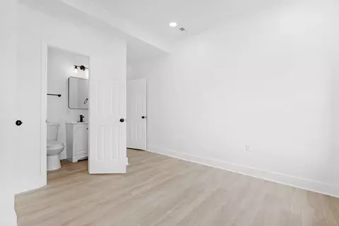 2213 E Madison St, Baltimore, MD 21205 photo 23