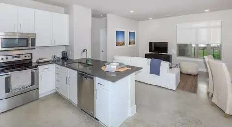 7415 Southwest Pkwy, Austin, TX 78735