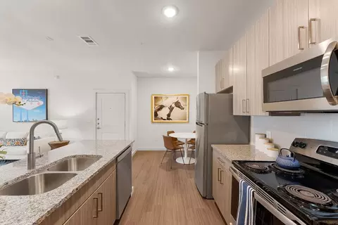 500 W Canyon Ridge Dr, Austin, TX 78753