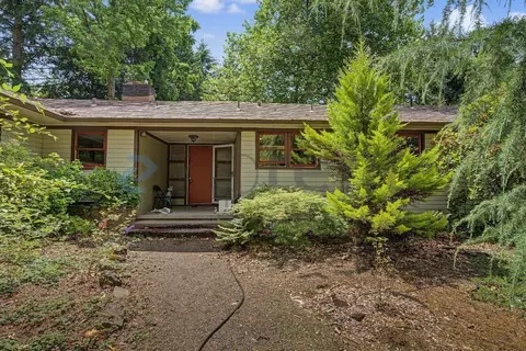 920 SW Stephenson Ct, Portland, OR 97219