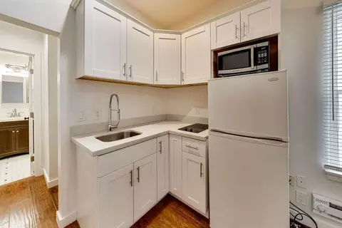 628 Waverley St #11, Palo Alto, CA 94301