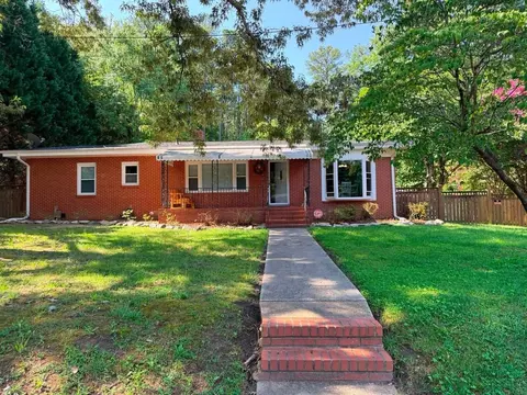3316 Dogwood Dr #1, Raleigh, NC 27604