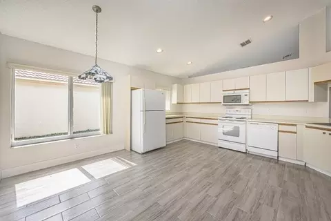 5148 Rosen Blvd, Boynton Beach, FL 33472
