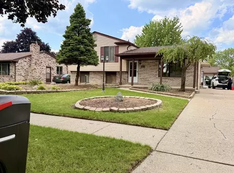 11849 Ontario Dr #NA, Sterling Heights, MI 48313