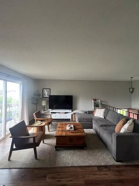 3119 Bellaire Ave #3119, Maplewood, MN 55109