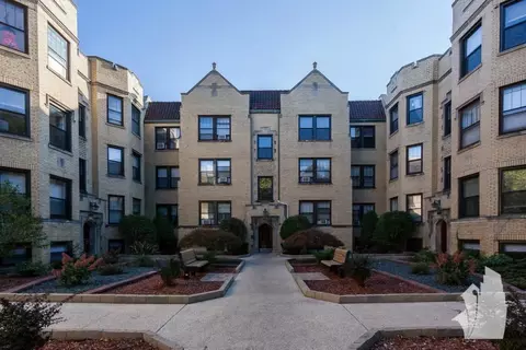 1115 W Oakdale Ave #1121-1B, Chicago, IL 60657