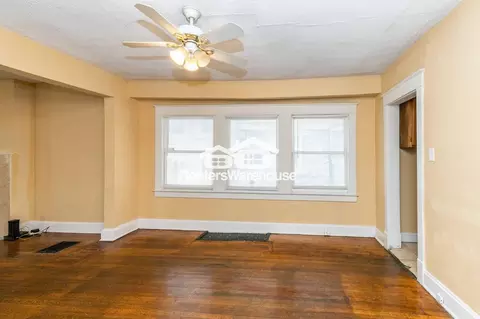 4038 Bellefontaine Ave, Kansas City, MO 64130
