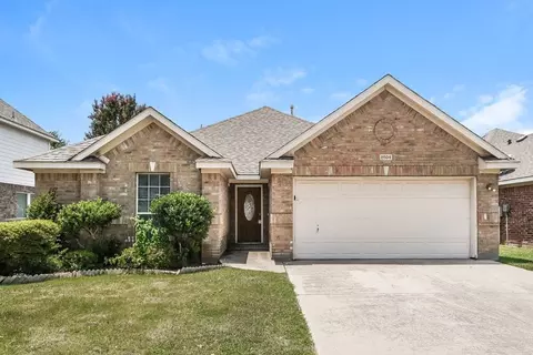 8504 Rock Creek Dr, Fort Worth, TX 76123