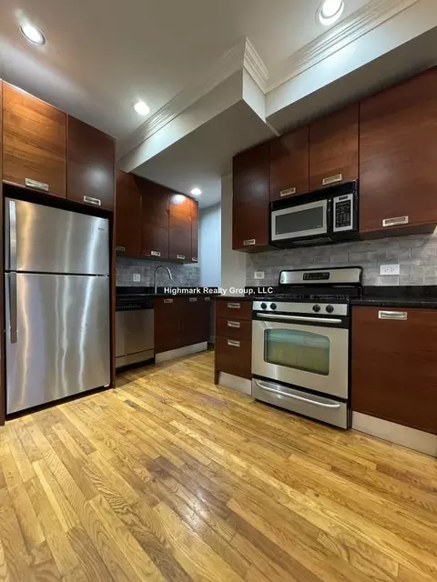 6935 N Oakley Ave #GC, Chicago, IL 60645