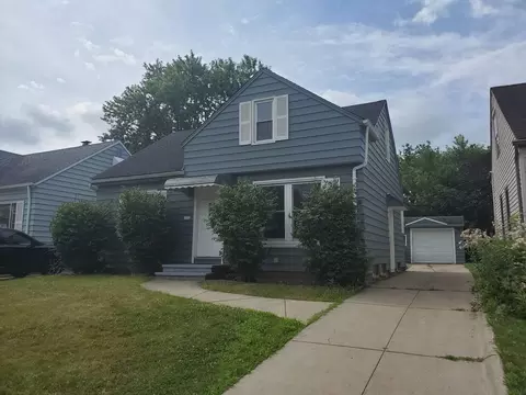 16108 Edgewood Ave, Maple Heights, OH 44137
