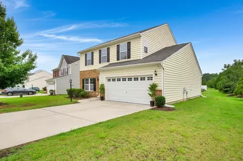10868 White Dogwood Dr, Providence Forge, VA 23140
