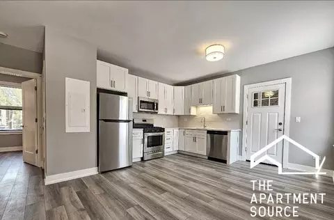 3939 N Janssen Ave #N3, Chicago, IL 60613