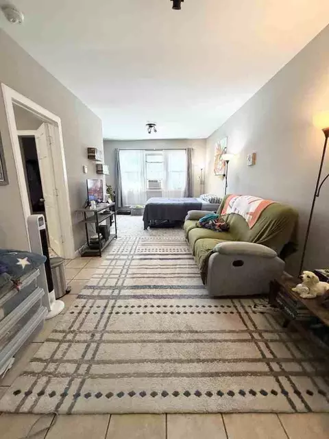 1336 W Cullerton St #1F, Chicago, IL 60608