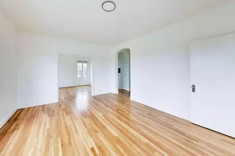 3719 Emerson St #09, Oakland, CA 94610